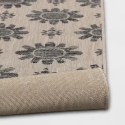 Dark Daisy Outdoor Rug Black - Opalhouse™ -Home design GUEST 2361835e c528 4e8b a801 5b5e7b52de57